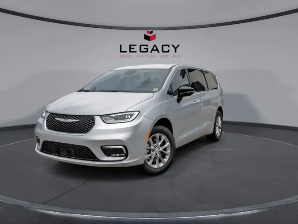 Chrysler Pacifica 2026 photo 2