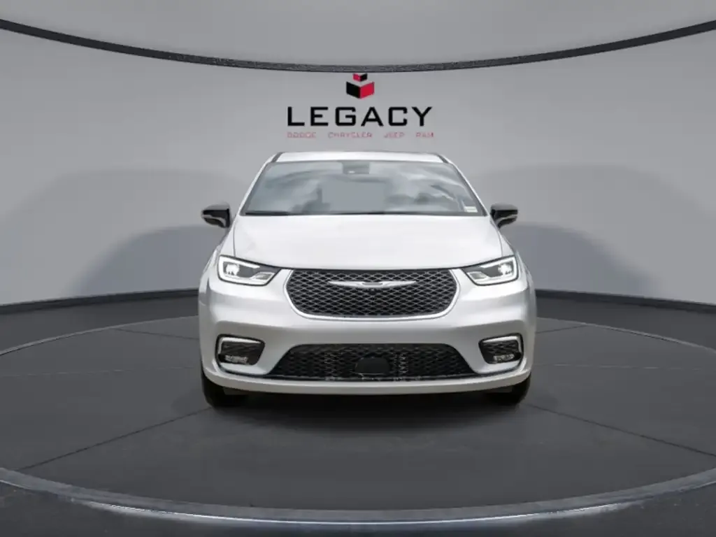 Chrysler Pacifica 2026 photo 3