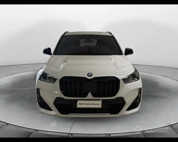 BMW X1 2023 photo 3