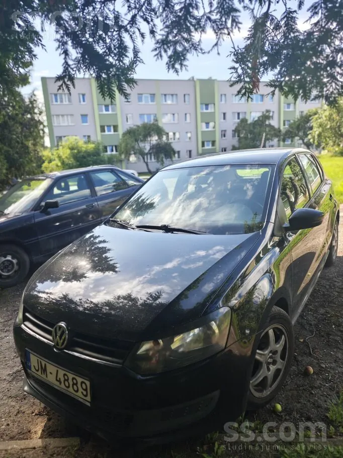 Volkswagen Polo 2013 photo 2
