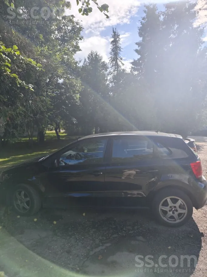 Volkswagen Polo 2013 photo 4