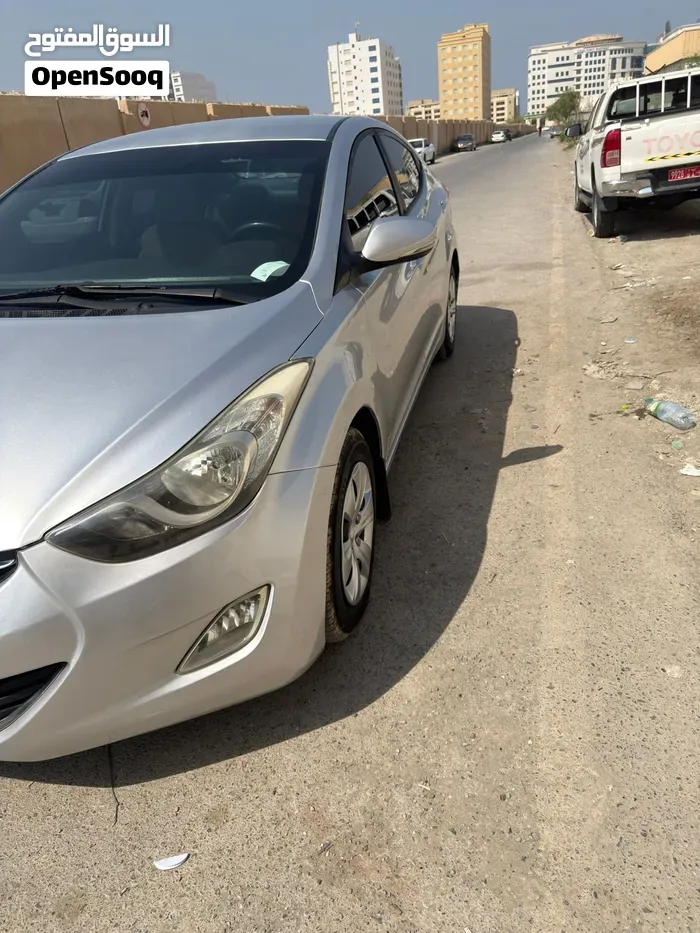 Hyundai Elantra 2012 photo 3