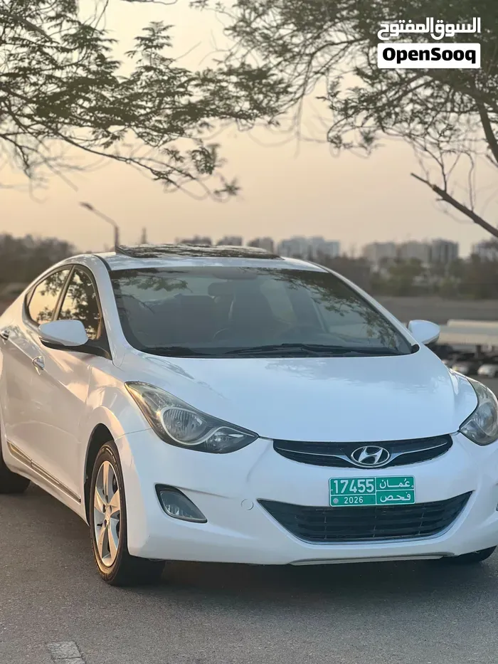 Hyundai Elantra 2012 photo 5