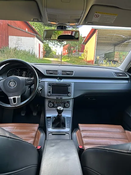 Volkswagen Passat 2012 photo 5