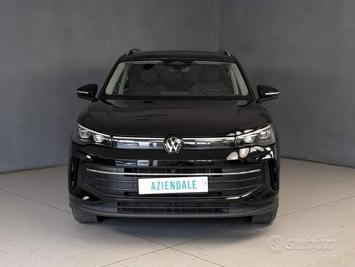 Volkswagen Tiguan 2025 photo 2