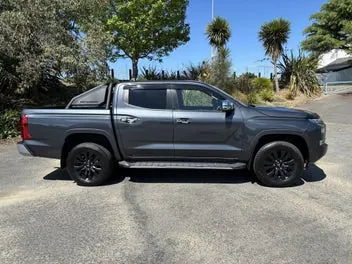 Mitsubishi Triton 2024 photo 4