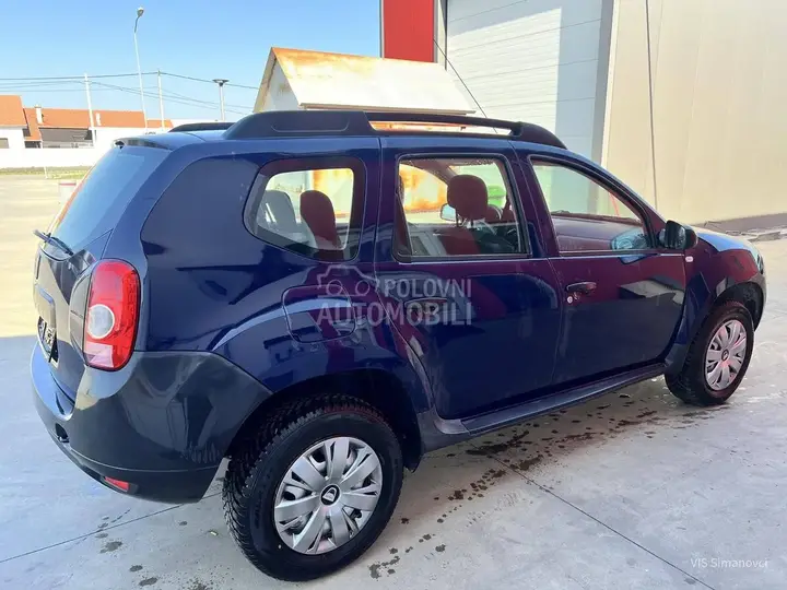 Dacia Duster 2013 photo 4
