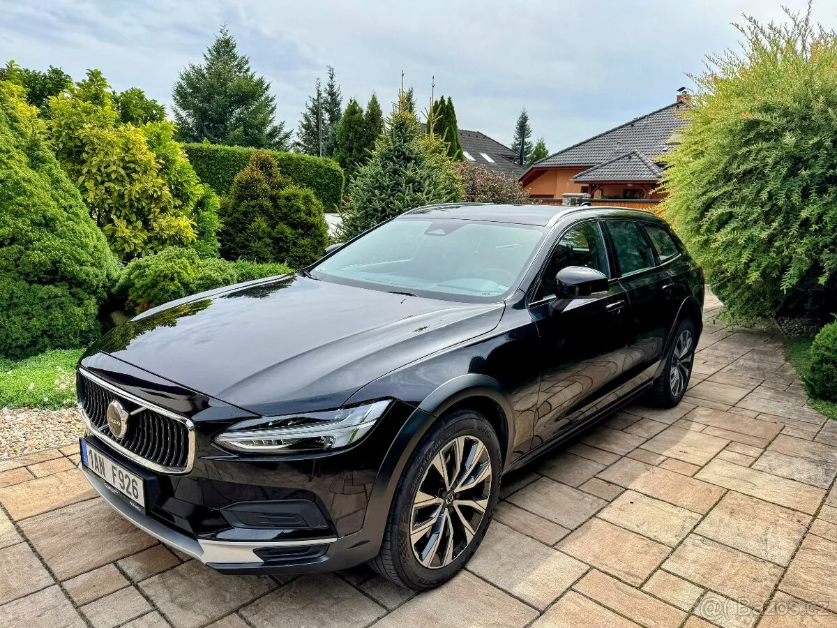 Volvo V90