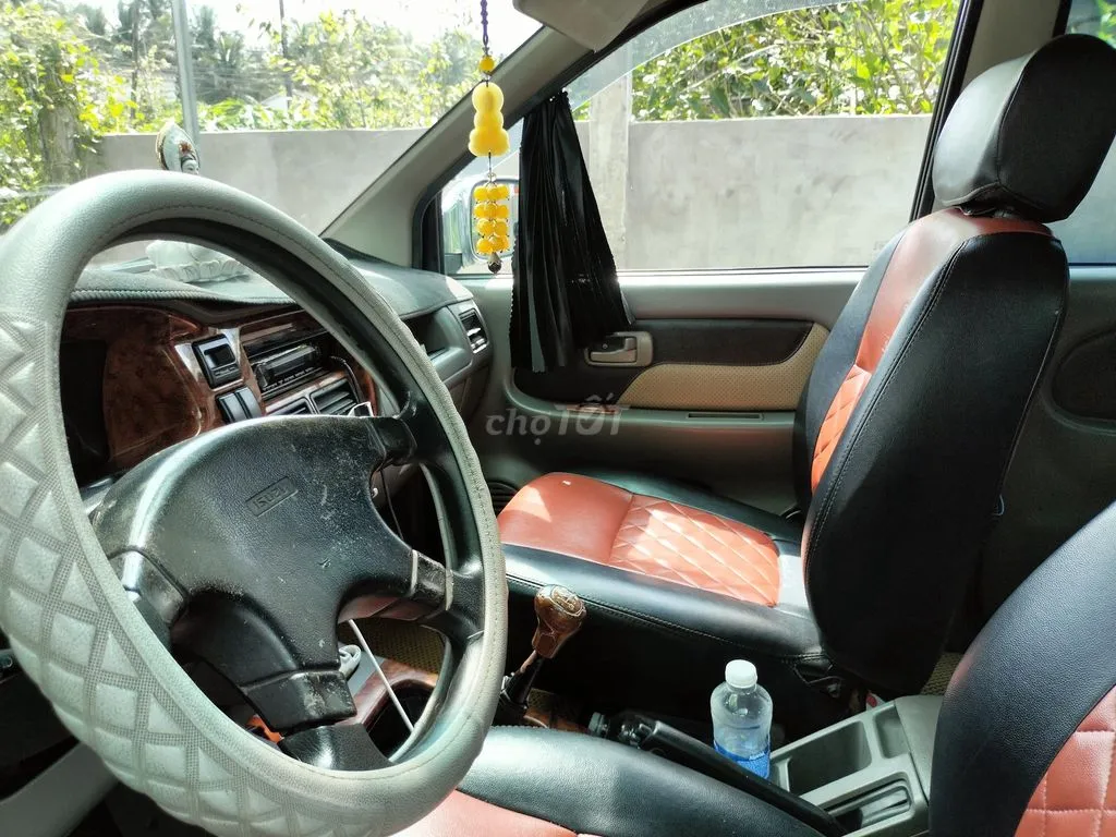 Isuzu Hilander