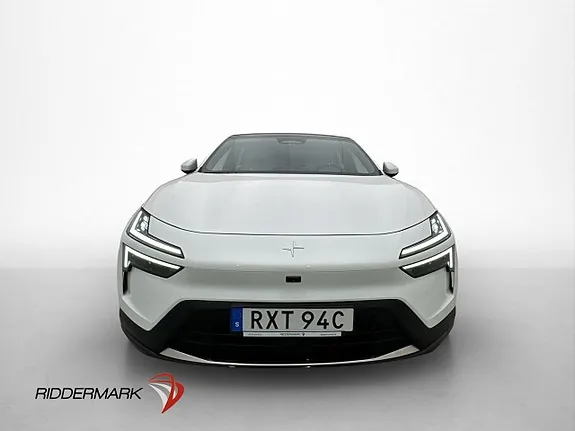 Polestar 4 2025 photo 2