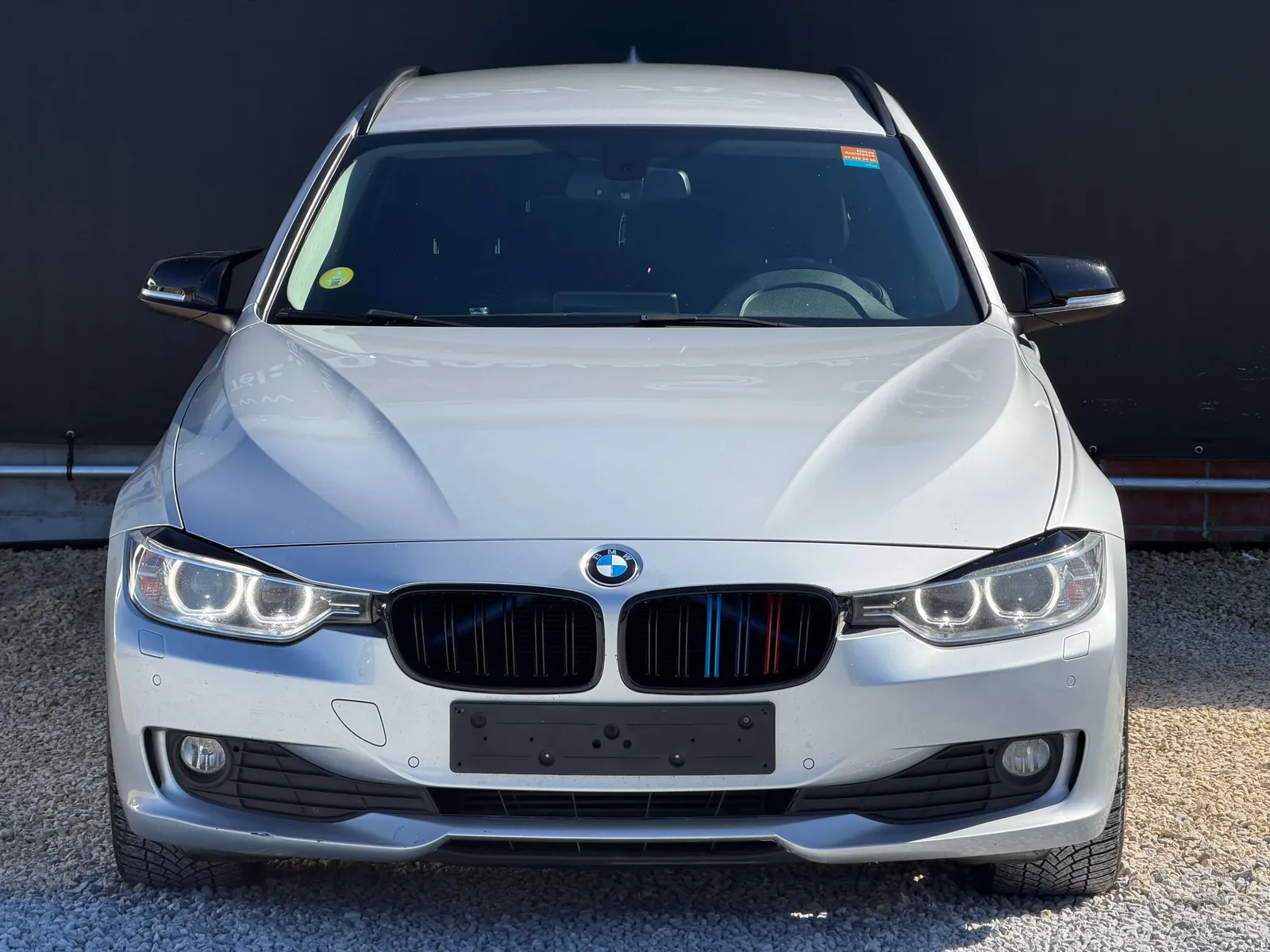 BMW 318D Touring 2013 photo 3