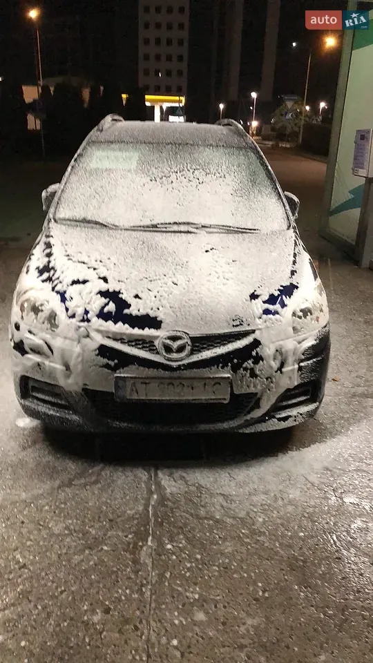 Mazda 5