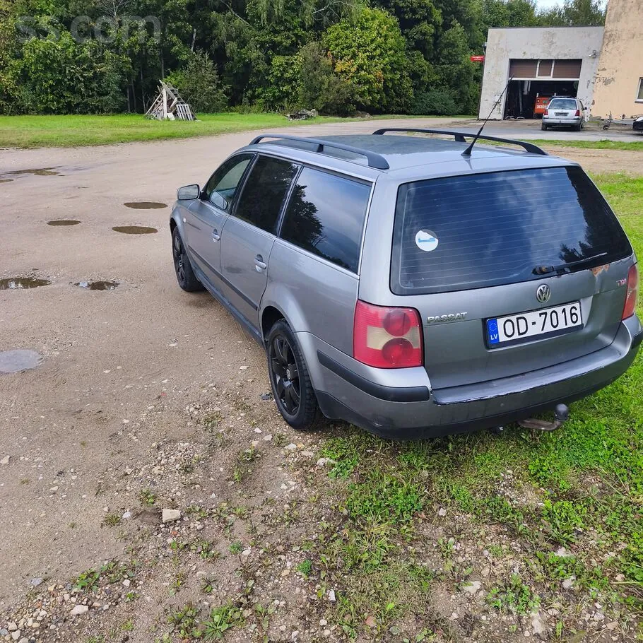Volkswagen Passat 2004 photo 3