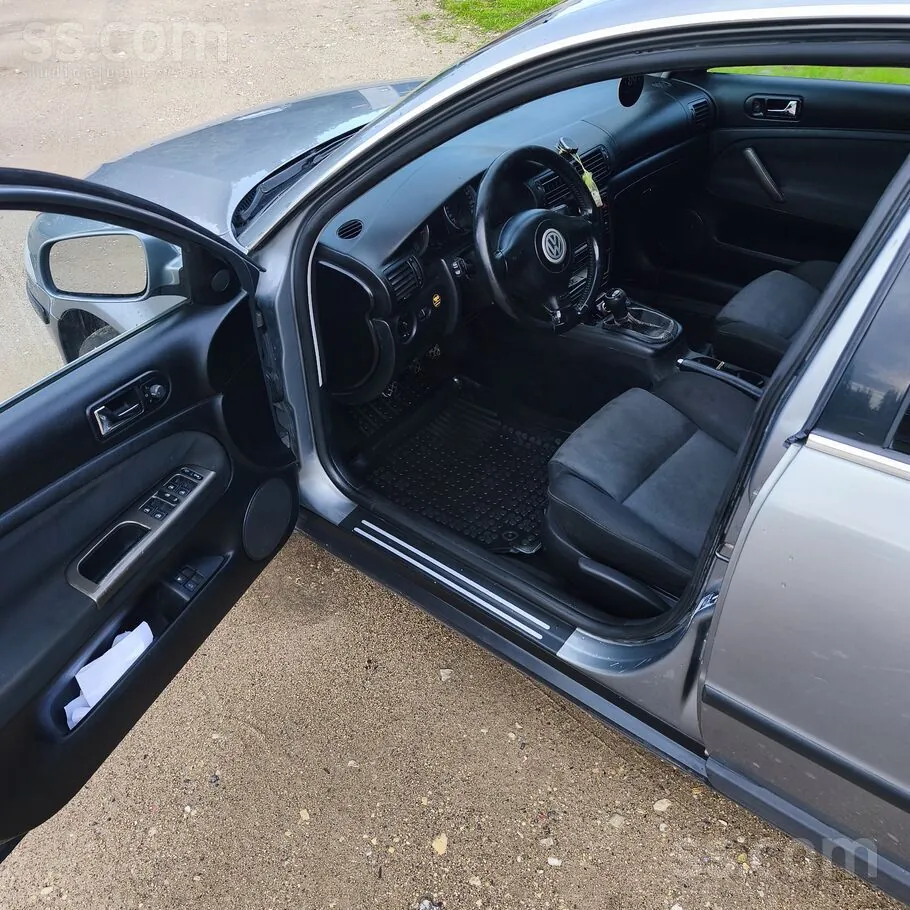 Volkswagen Passat 2004 photo 5