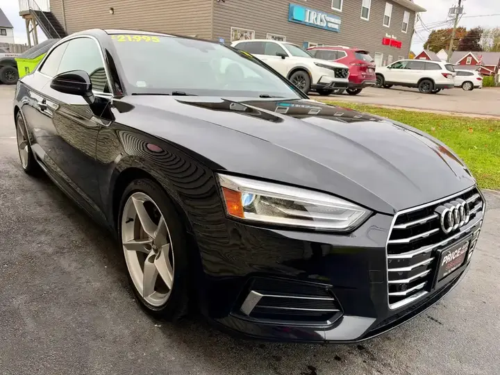 Audi A5 2018 photo 2
