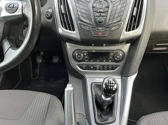 Ford Focus 2013 photo 4