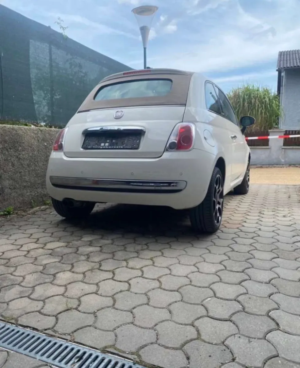 Fiat 500C 2010 photo 2