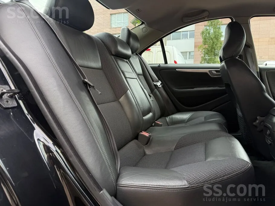 Volvo S60 2002 photo 5