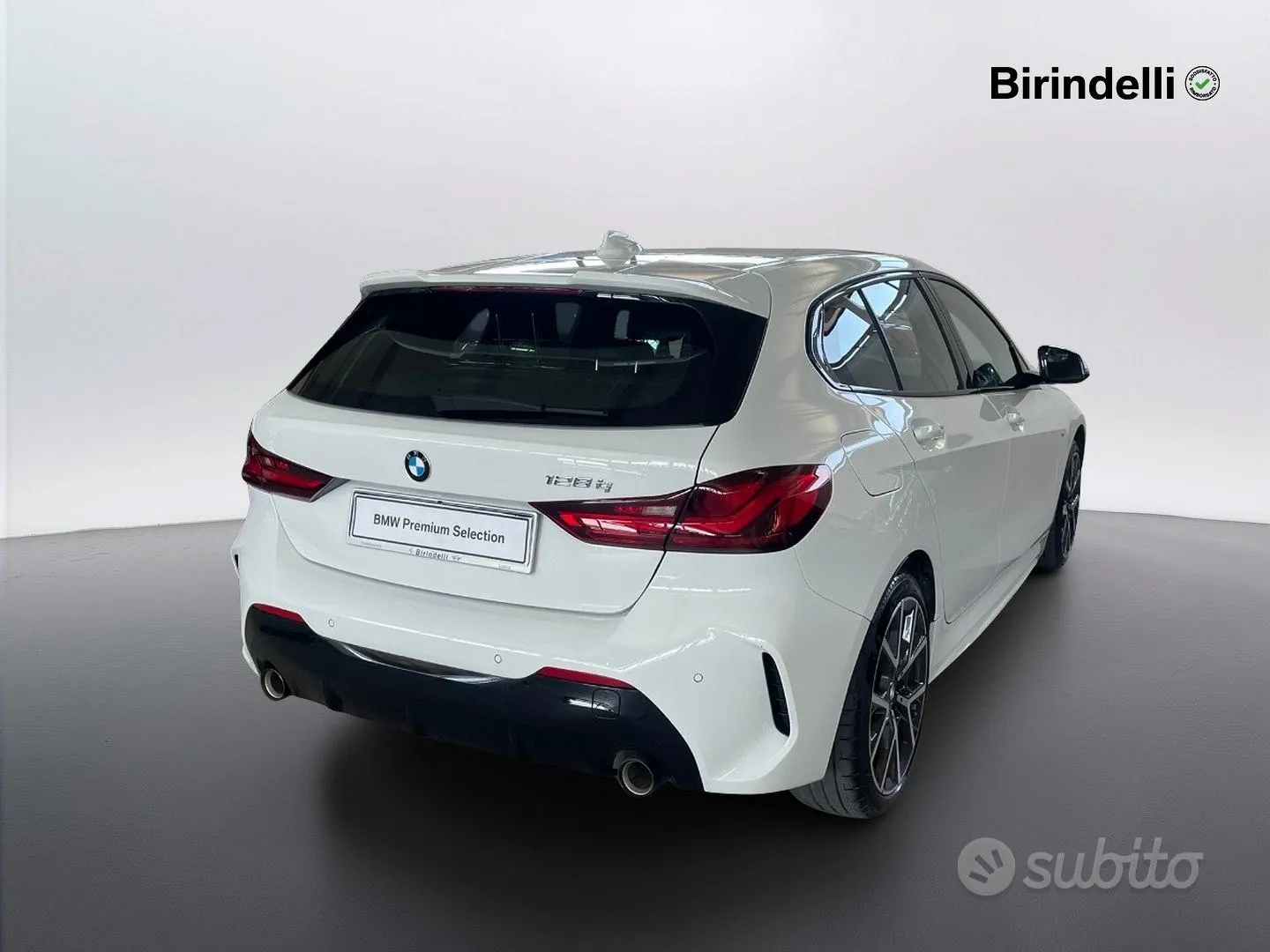 BMW 1 Series 2023 photo 3