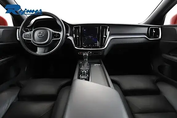 Volvo V60 2020 photo 2