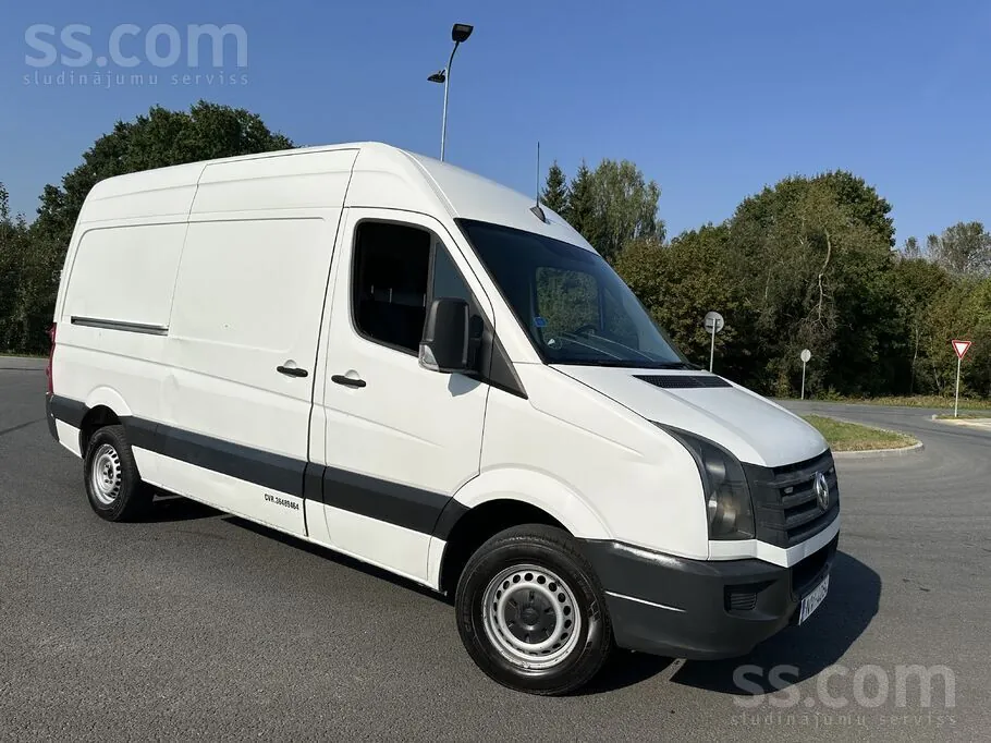 Volkswagen Crafter 2011 photo 2
