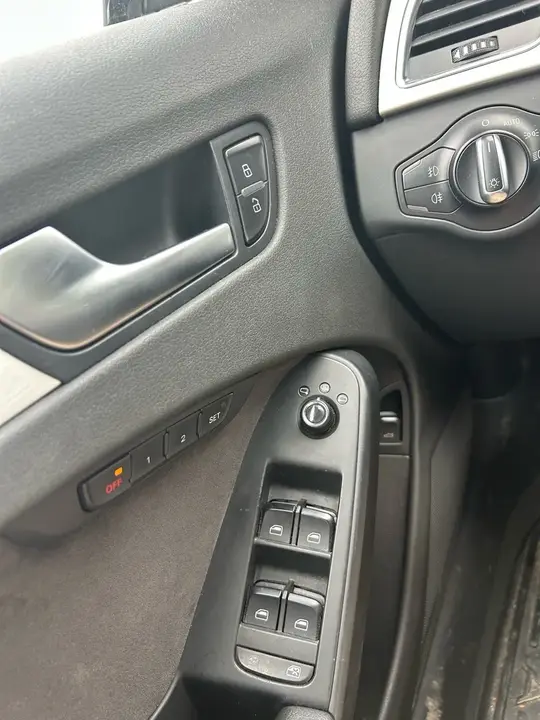 Audi A4 2011 photo 5