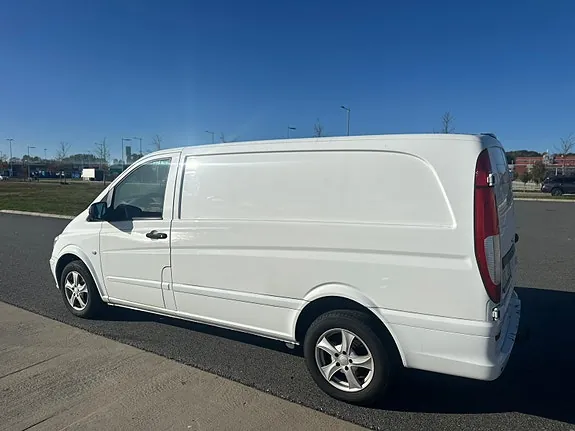Mercedes-Benz Vito 113 2012 photo 3