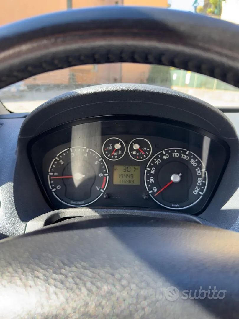 Ford Fiesta 2008 photo 5