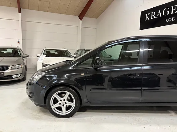 Opel Zafira 2013 photo 2