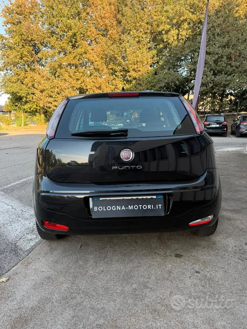 Fiat Punto Evo 2012 photo 3