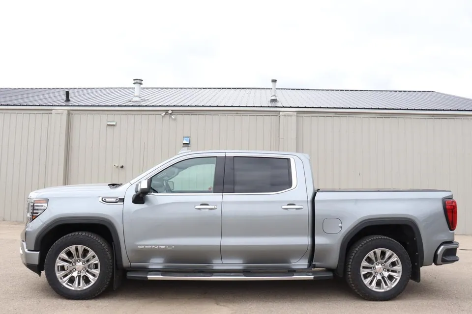 GMC Sierra 1500 2025 photo 3