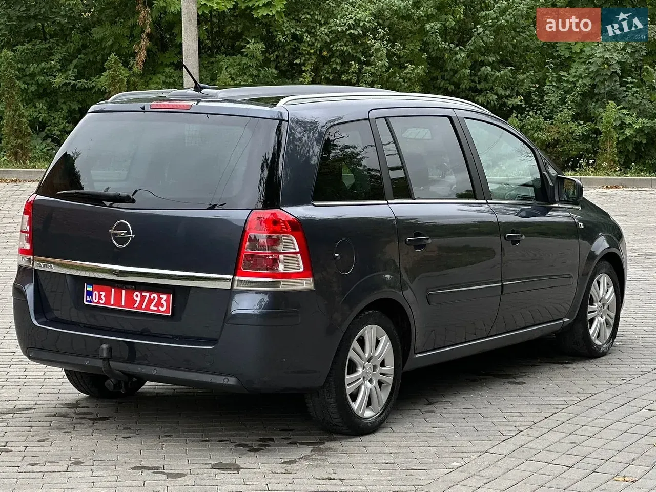 Opel Zafira 2010 photo 5