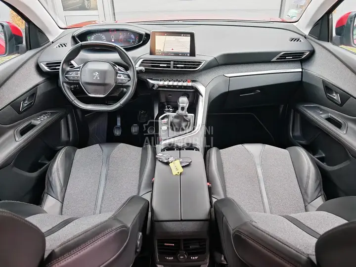Peugeot 3008 2016 photo 2