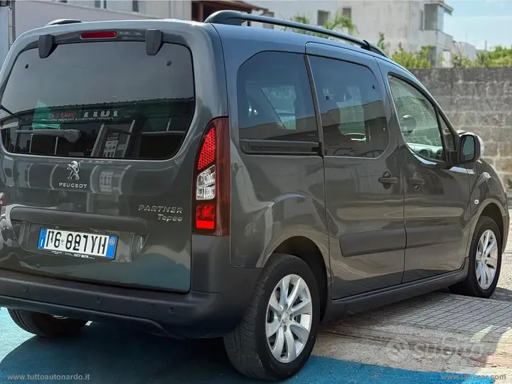 Peugeot Partner 2016 photo 4