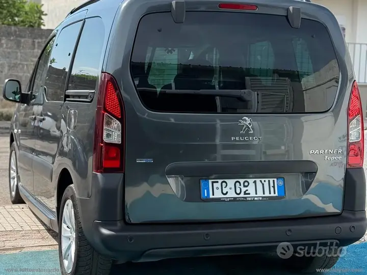 Peugeot Partner 2016 photo 5