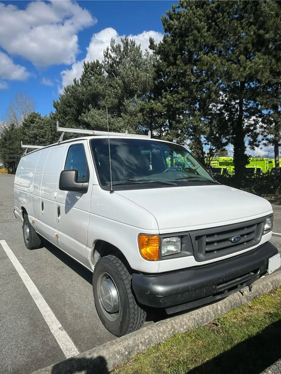 Ford E-250
