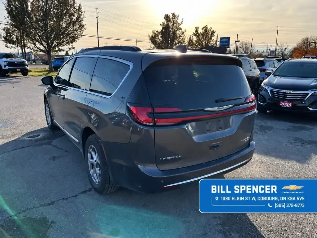 Chrysler Pacifica 2023 photo 4