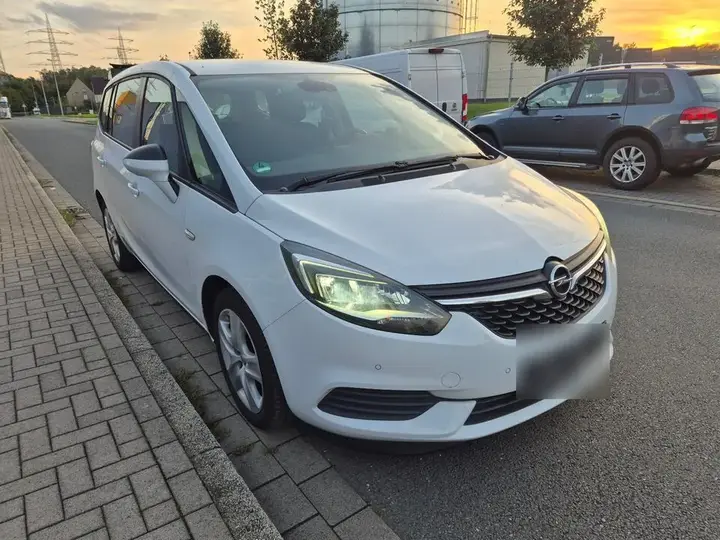 Opel Zafira Tourer