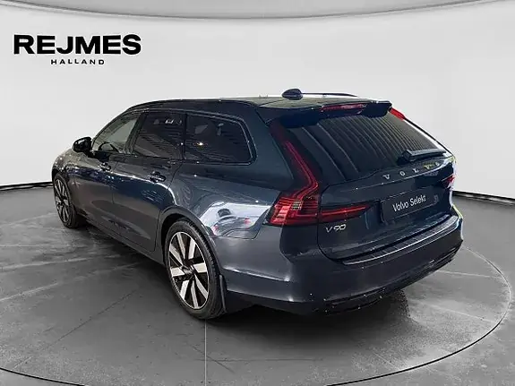 Volvo V90 2026 photo 2