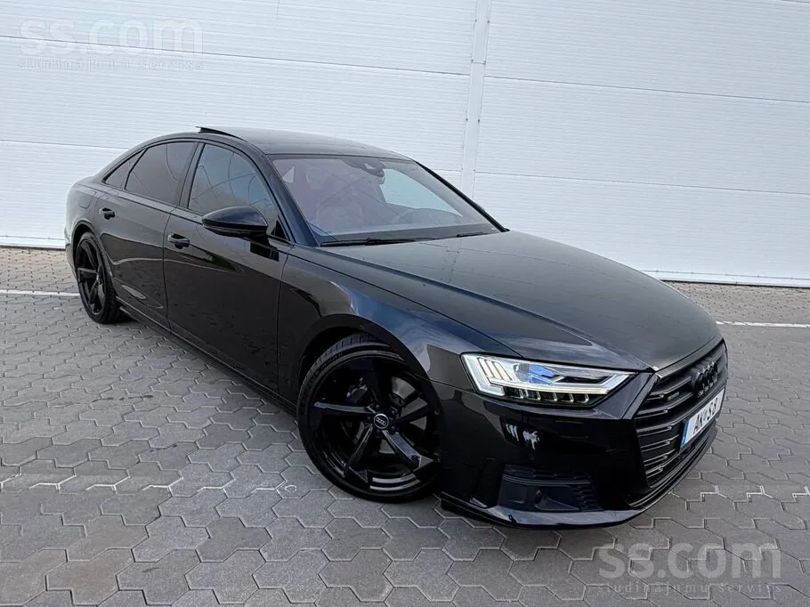 Audi A8 2022 photo 3