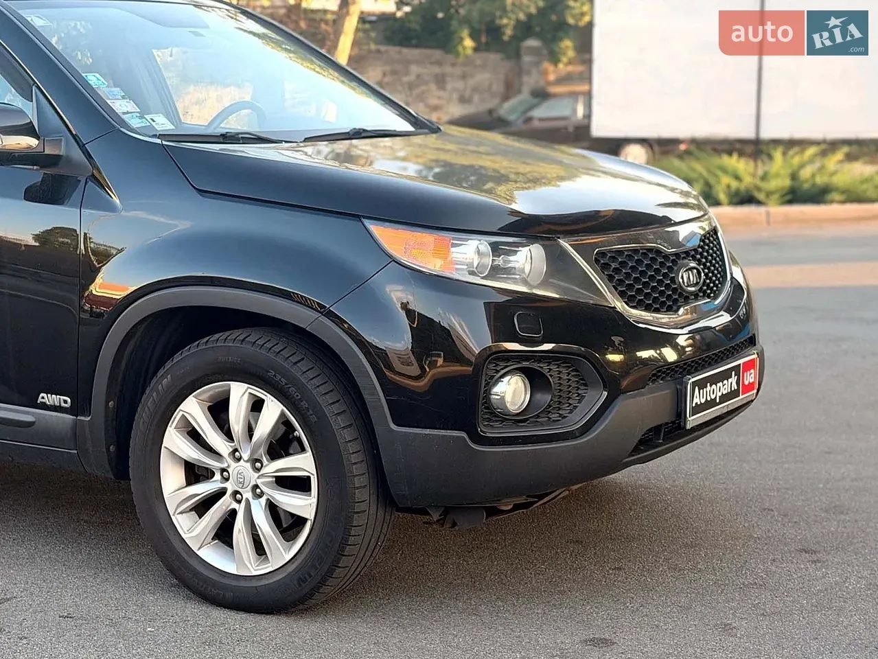 Kia Sorento 2011 photo 2