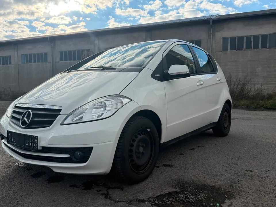 Mercedes-Benz A160