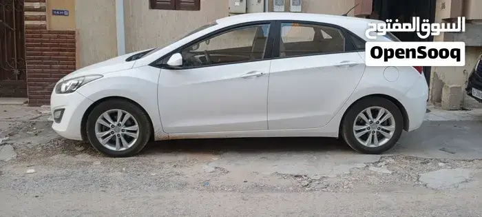 Hyundai I30 2013 photo 2