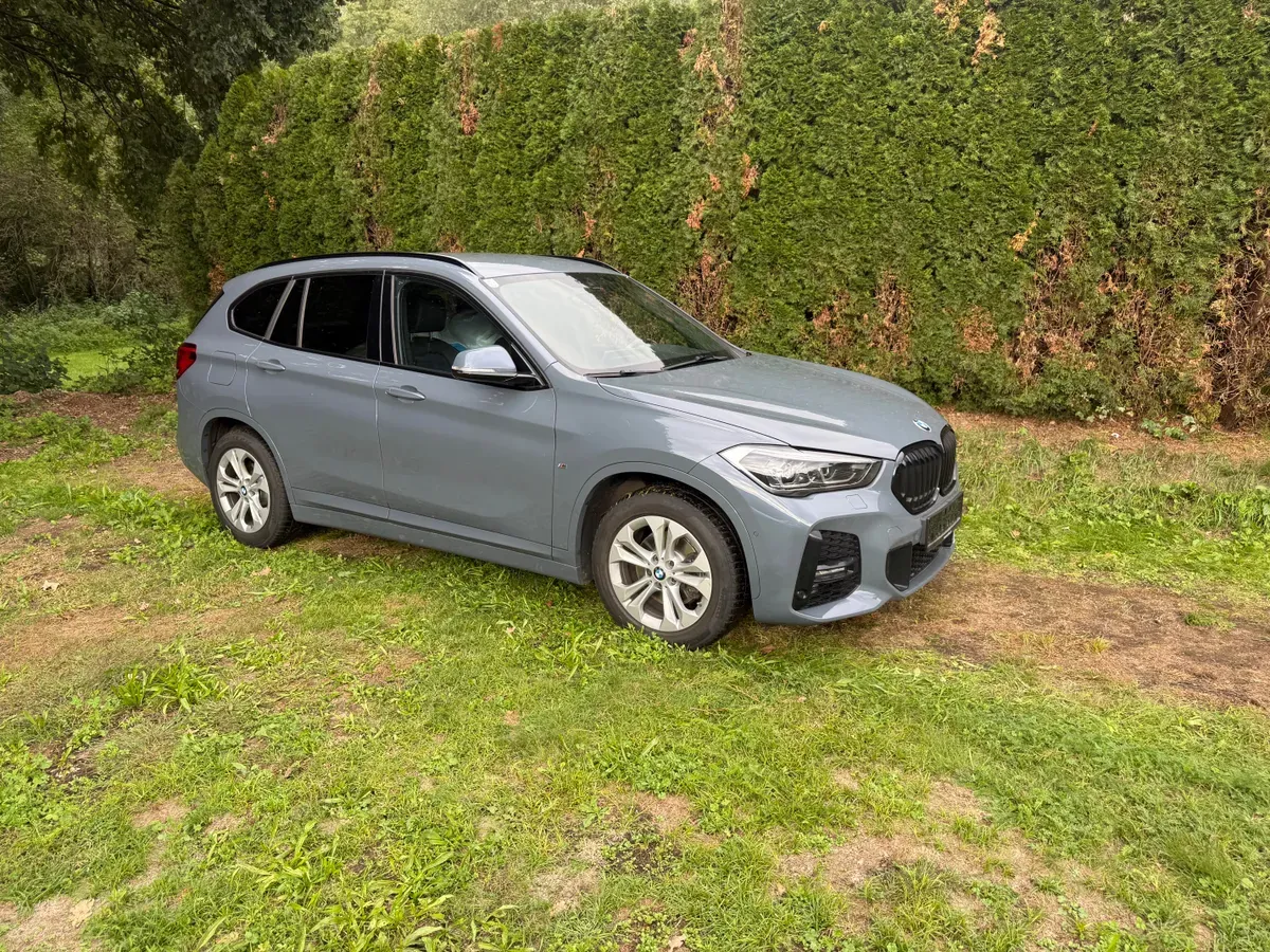 BMW X1 2022 photo 2