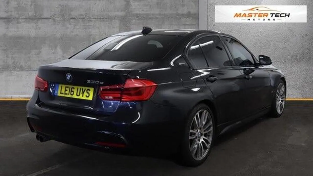 BMW 3 Series 2016 photo 4