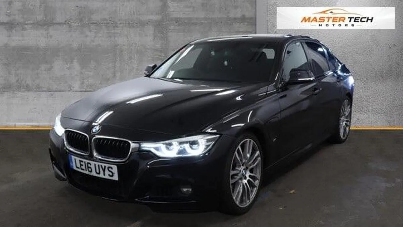 BMW 3 Series 2016 photo 2