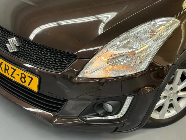 Suzuki Swift 2014 photo 2