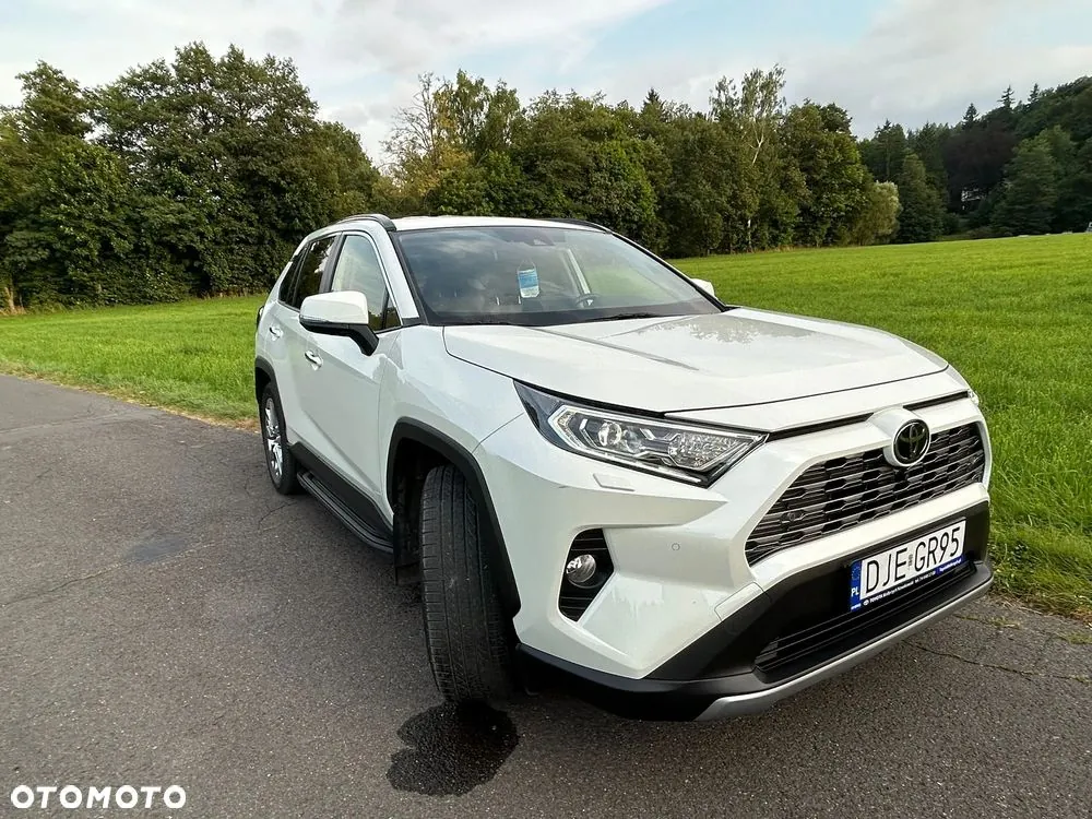 Toyota Rav4 2021 photo 3