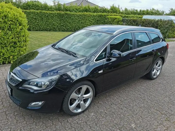 Opel Astra Sports Tourer