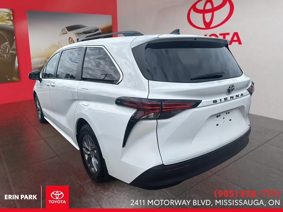Toyota Sienna 2022 photo 4